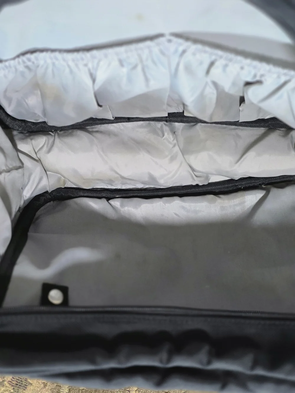 Black Men's Carry Bag with Shoulder Strap